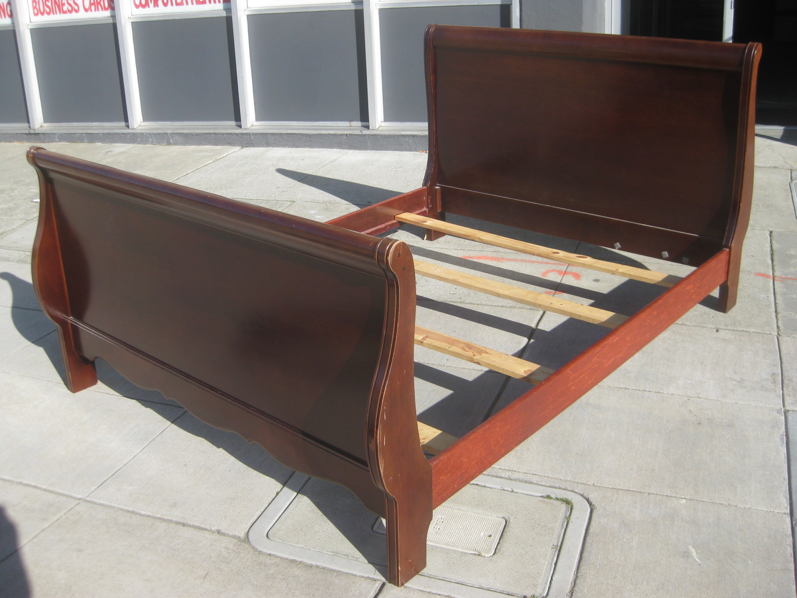 Uhuru Furniture Collectibles Sold Queen Sleigh Bed 150 Sold Queen Sleigh Bed 150