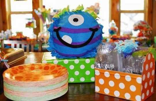 Fiesta temática de monstruos para niños 3 Fiesta temática de monstruos para niños 3