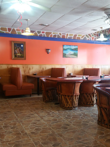 Restaurant «El Rey Mexican Restaurant», reviews and photos, 114 S Main St, Ashland City, TN 37015, USA
