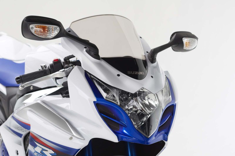 Suzuki giới thiệu GSX-R1000 SE 2014 với số lượng giới hạn 100 chiếc 2014-suzuki-gsx-r1000-se-limited-production-02.