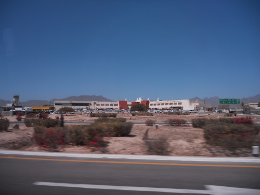 Aeropuerto Internacional de Cabo San Lucas, Prolongación Leona Vicario, s/n, Mesa Colorada Segunda Etapa, 23462 Cabo San Lucas, B.C.S., México, Aeropuerto internacional | BCS