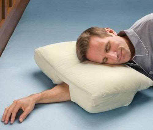Photo : 昼寝には最適な腕枕