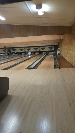 Bowling Alley «Bowladrome Inc», reviews and photos, 915 State St, Grinnell, IA 50112, USA