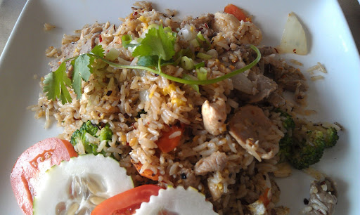 Restaurant «Thai Spice Restaurant», reviews and photos, 2475 McMullen Booth Rd, Clearwater, FL 33759, USA