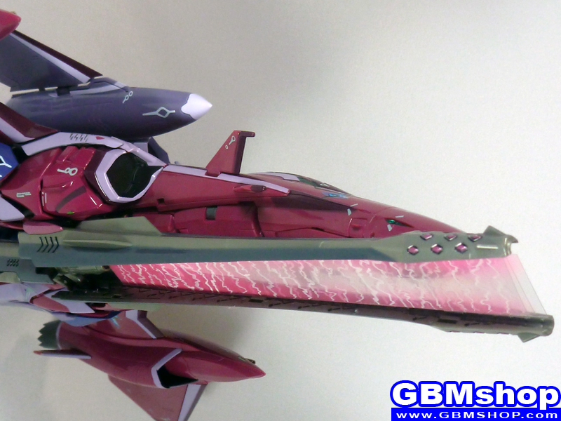 Macross Frontier VF-27 Super Lucifer Renewal Version with Effect