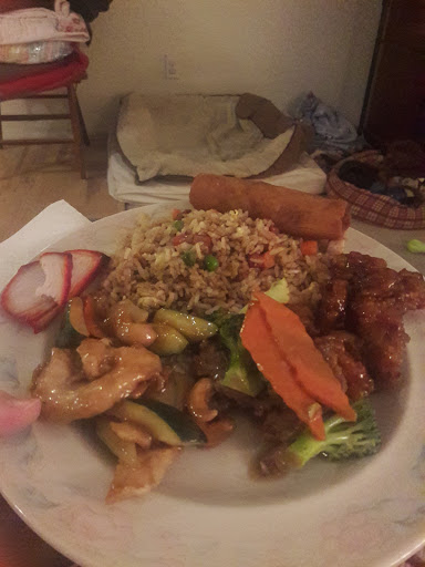Chinese Restaurant «Top Wok», reviews and photos, 115 W Main St, Monroe, WA 98272, USA