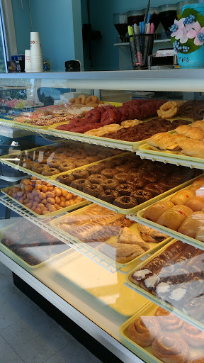 Donut Shop «Best Doughnuts», reviews and photos, 913 Tiny Town Rd # A1, Clarksville, TN 37042, USA