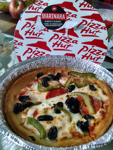 Pizza Restaurant «Pizza Hut», reviews and photos, 11101 SW Hwy, Palos Hills, IL 60465, USA