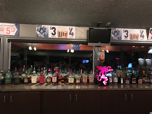 Restaurant «Bottoms Up Food & Spirits», reviews and photos, 14007 Dixie Hwy, Holly, MI 48442, USA