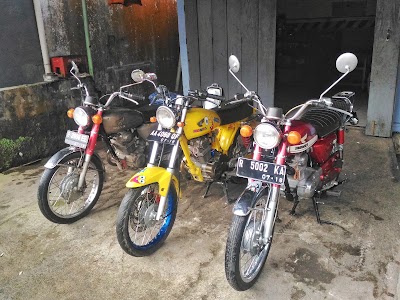 Photos of Nol Meter Workshop