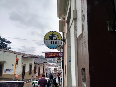 Photos of Caf&eacute; Lago