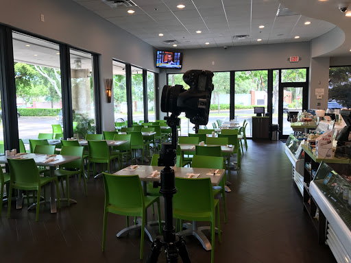 Health Food Restaurant «Gourmet Garden Cafe & Juices», reviews and photos, 6139 N Federal Hwy, Fort Lauderdale, FL 33308, USA