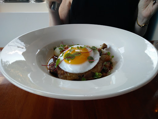 Edna Restaurant