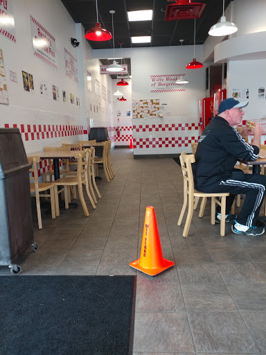 Fast Food Restaurant «Five Guys», reviews and photos, 3580 Penn Ave, Sinking Spring, PA 19608, USA
