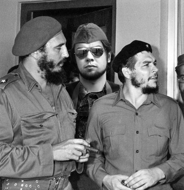 https://lh4.googleusercontent.com/-eIkMgygLHoc/TsqgwPPBjbI/AAAAAAAABg0/xMv38v0vp0w/s640/Fidel-Castro-officially-steps-down-as-Cuban-leader.jpg