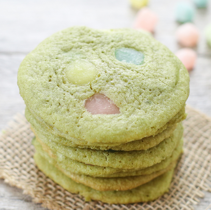 close-up photo of a stack of cookies