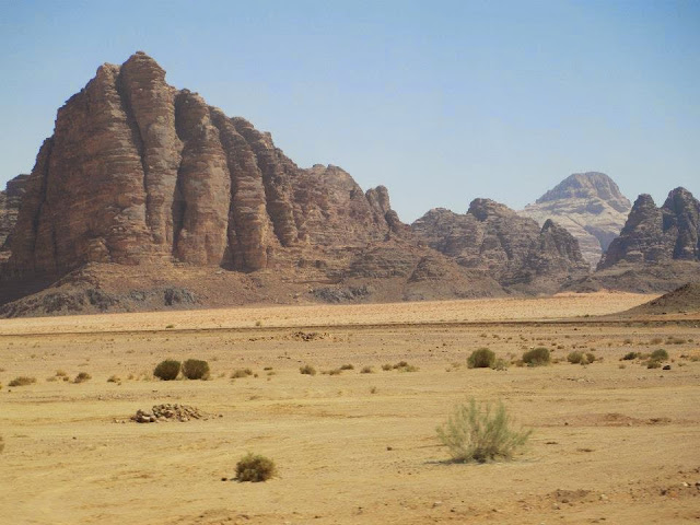 7 Pillars, Wadi Rum. From 5 Places to Travel in Jordan