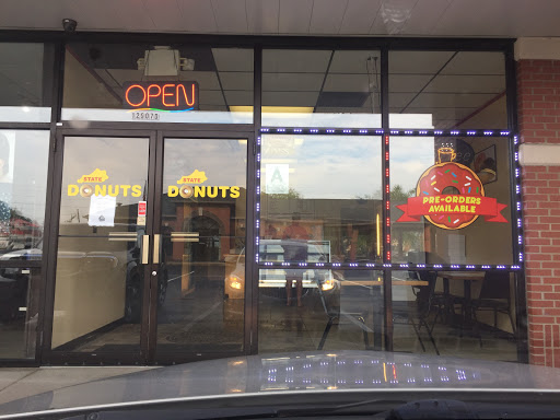 Donut Shop «State Donuts», reviews and photos, 12907 Factory Ln, Louisville, KY 40245, USA