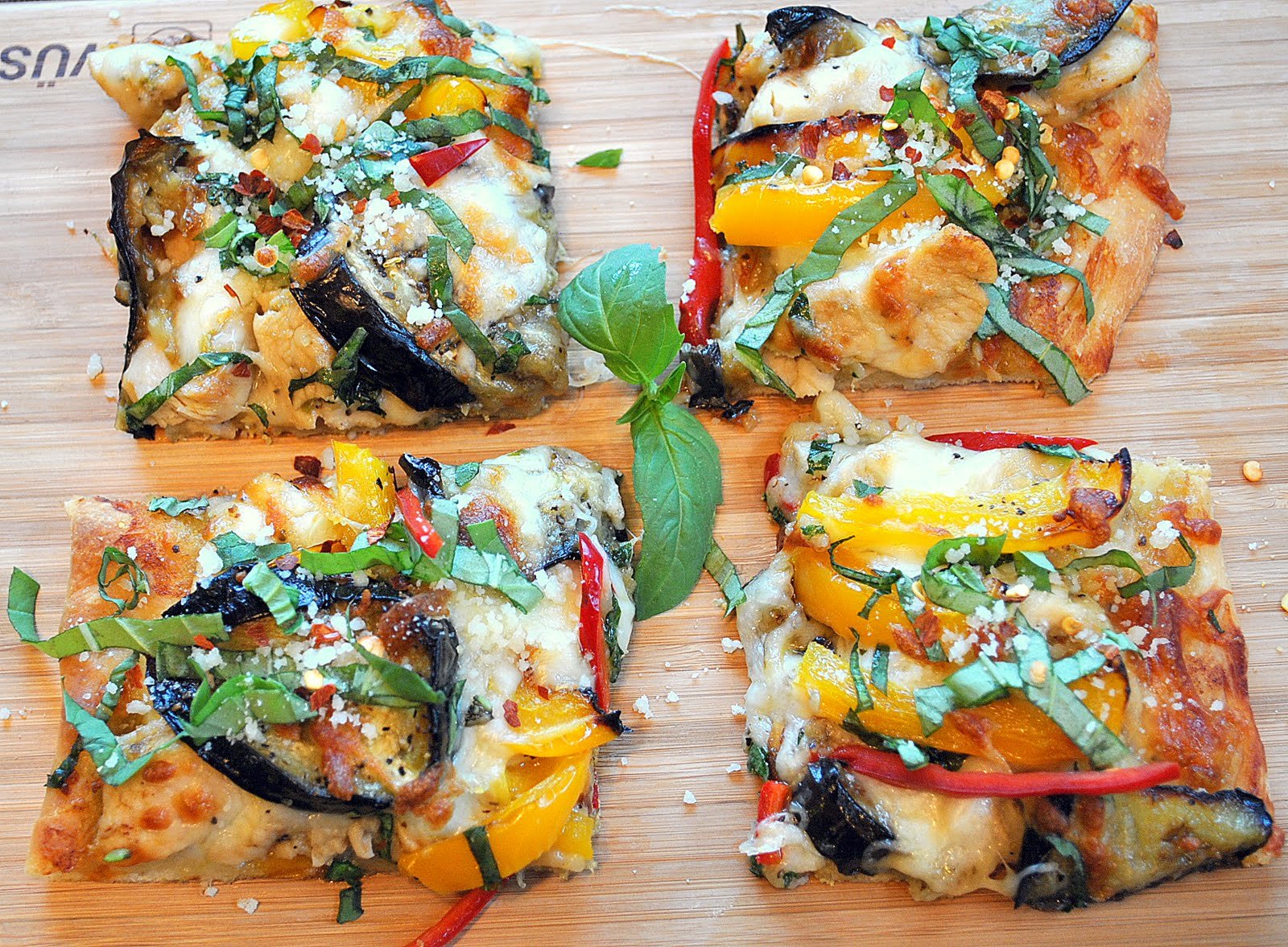 I Just Love My Apron: Green Curry Chicken Pizza - A New Way to Enjoy ...