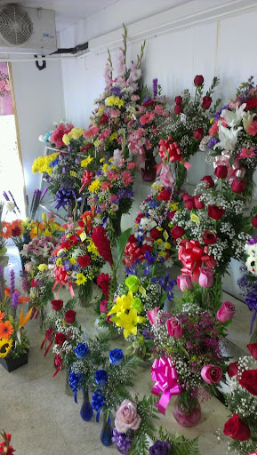 Florist «South East Flower Shop», reviews and photos, 127 W Manchester Ave unit#4, Los Angeles, CA 90003, USA