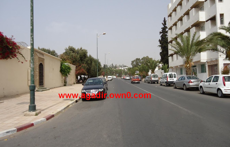 شارع الجيش الملكي وسط مدينة اكادير DSC02018
