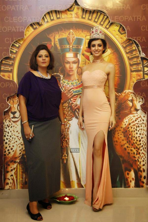 Miss India 2014 Koyal Rana with Richa Aggarwal during the inauguration of the new Cleopatra Lounge in Chandigarh.