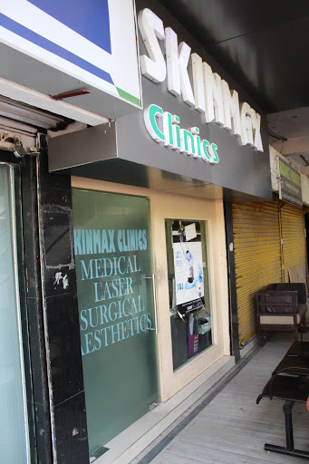 Skinmax Clinic, 42, Upper Ground Floor, Achraj Towers 1, Koradi Rd, Chaoni Square, Chaoni, Byramji Town, Nagpur, Maharashtra 440013, India, Clinic, state MH