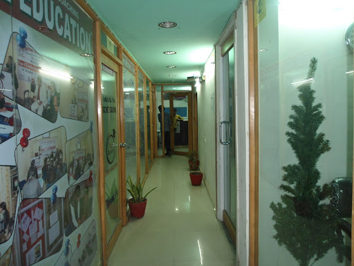 UGC Net Coaching, M-36 (Basement), Near Krishna Bajaj Showroom, Near Krishna Bajaj Showroom OLD DLF Colony, Sector 14, Gurugram, Haryana 122001, India, Coaching_Center, state HR