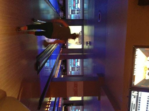 Bowling Alley «Lucky Strike Live», reviews and photos, 6801 Hollywood Blvd, Hollywood, CA 90028, USA