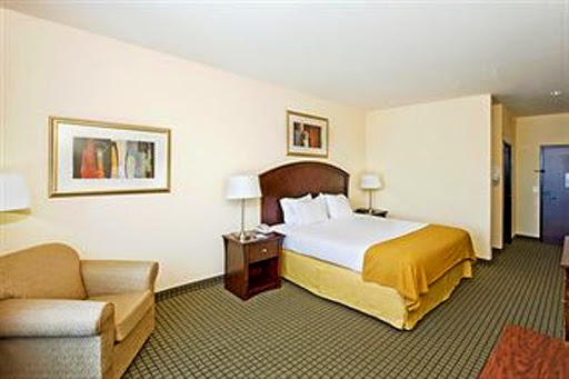 Holiday Inn Express & Suites Willcox by IHG