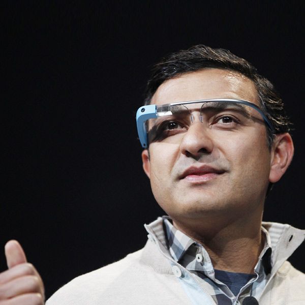 Globally popular messaging service Twitter also introduced an application for Glass. Twitter for Google Glass let people share pictures or text messages using the glasses, according to engineering manager Shiv Ramamurthi.