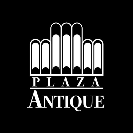 Plaza Antique logo