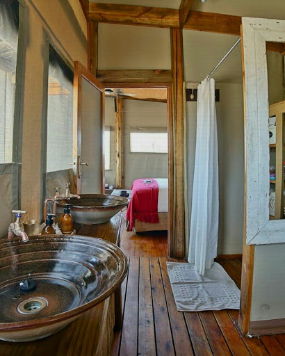 KALAHARI PLAINS CAMP