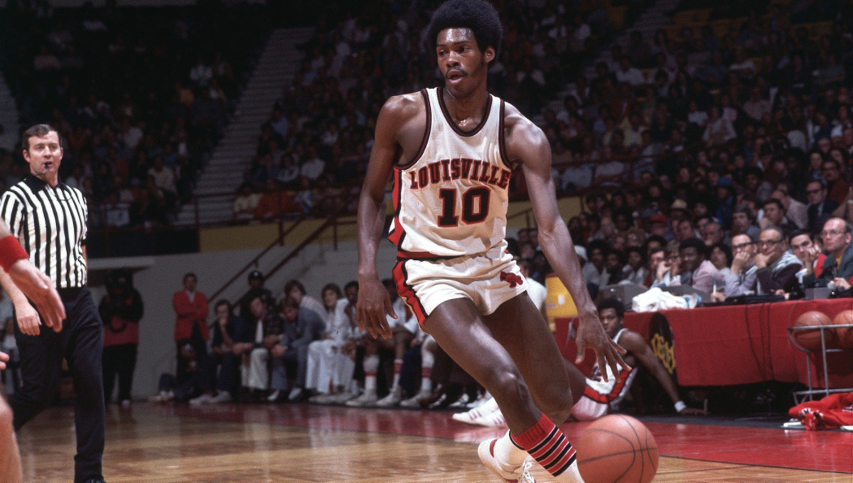 Former NBA player Junior Bridgeman strikes rich in restaurant business -  Sports Illustrated