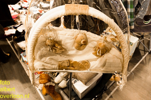 Kindermarkt - Schoenmaatjes Overloon 09-11-2014 (30).jpg