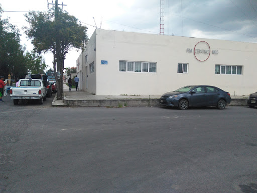 FM Centro 100.3, Avenida Juárez 2101, Centro, 90300 Apizaco, Tlax., México, Emisora de radio | TLAX