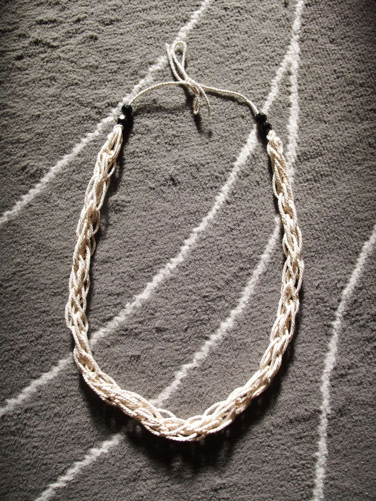NoxCreare: Macramè necklace-collana di corda