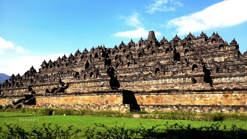Hello Borobudur
