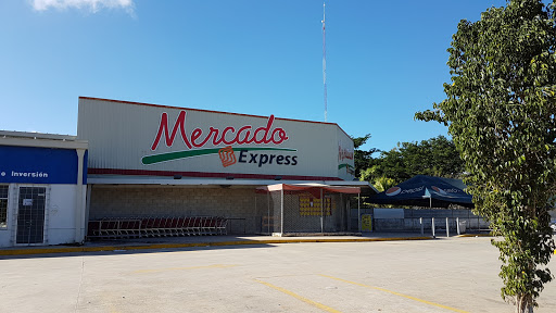 Soriana Express - Hecelchakan, Calle 20, 32, Col. Conquista, 24800 Hecelchakán, Camp., México, Supermercados o tiendas de ultramarinos | CAMP