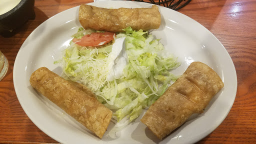 Mexican Restaurant «Cancun Mexican Grill», reviews and photos, 2713 N Clairemont Ave, Eau Claire, WI 54703, USA