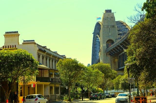 Sydney on Foot: The Three Bridges Walk