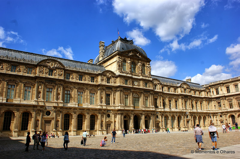 O Louvre