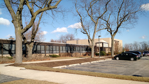 Community Center «Wagner Community Center», reviews and photos, 615 West Ave, Elmhurst, IL 60126, USA