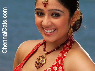 Hot Celebrity Bollywood: Hot Tamil Actress Charmi Stills