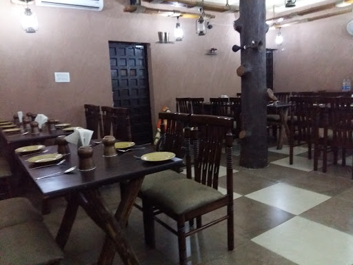 Chaupaal, Dadri Main Road, Opp Telephone Exchange, Near SDF E Block N.S.E.Z, Noida, Uttar Pradesh 201305, India, Restaurant, state UP