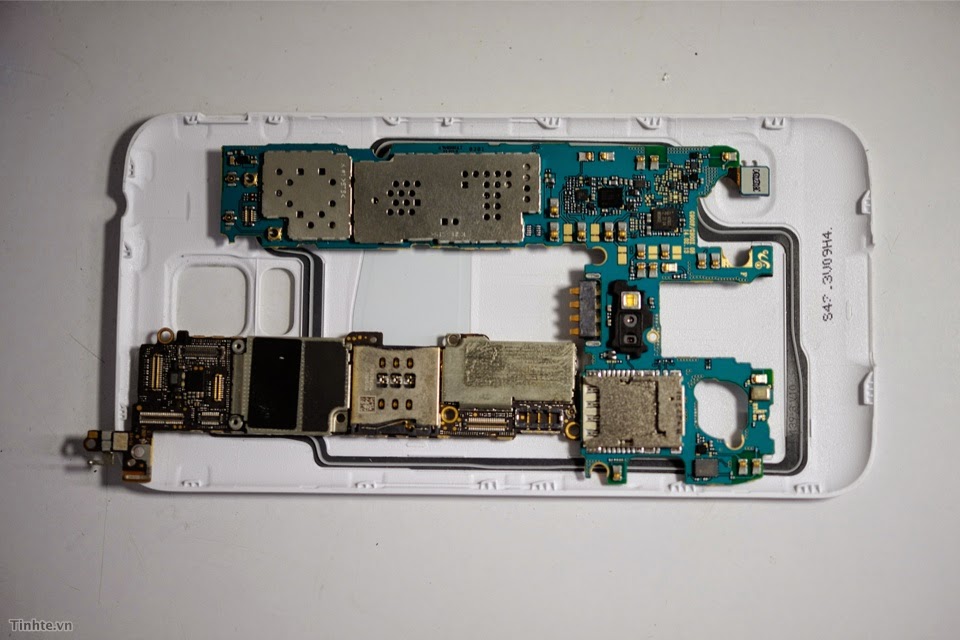 Galaxy_S5_Teardown-30.