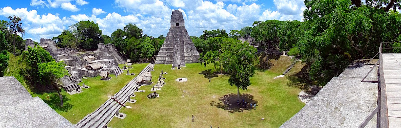 TIKAL: el mundo maya - TIKAL: LA CIUDAD DE LAS VOCES DE LOS ESPÍRITUS (3)