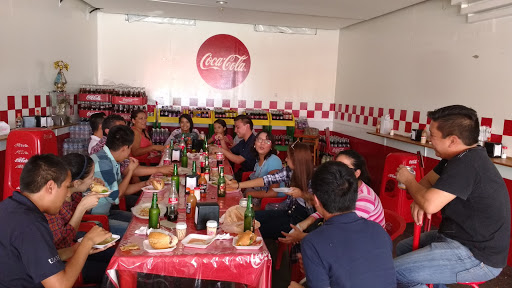 Guacamayas Javier, Universidad, Lindavista, 37300 León, Gto., México, Restaurante de comida para llevar | GTO