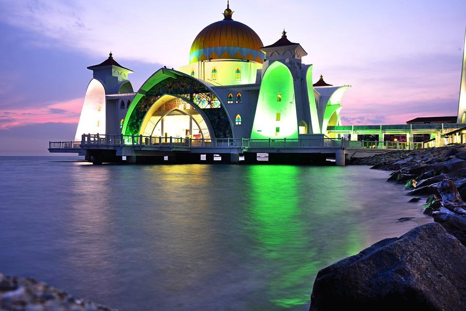 Free photos of Malacca mosque