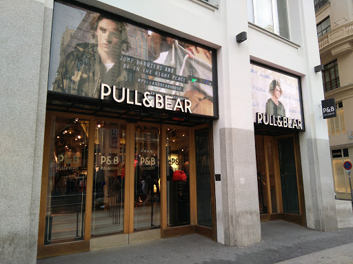 Pull & Bear